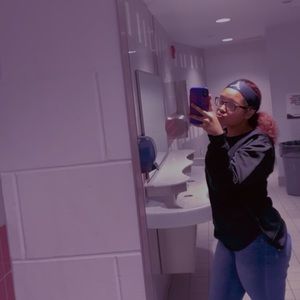 Meet your Posher, Ciara